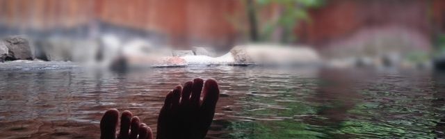 dreamdiary-]Relaxing soak in hot springs